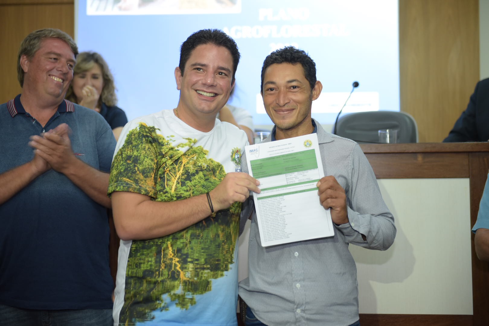 Gladson Cameli faz história durante lançamento do Plano Agroflorestal 2019