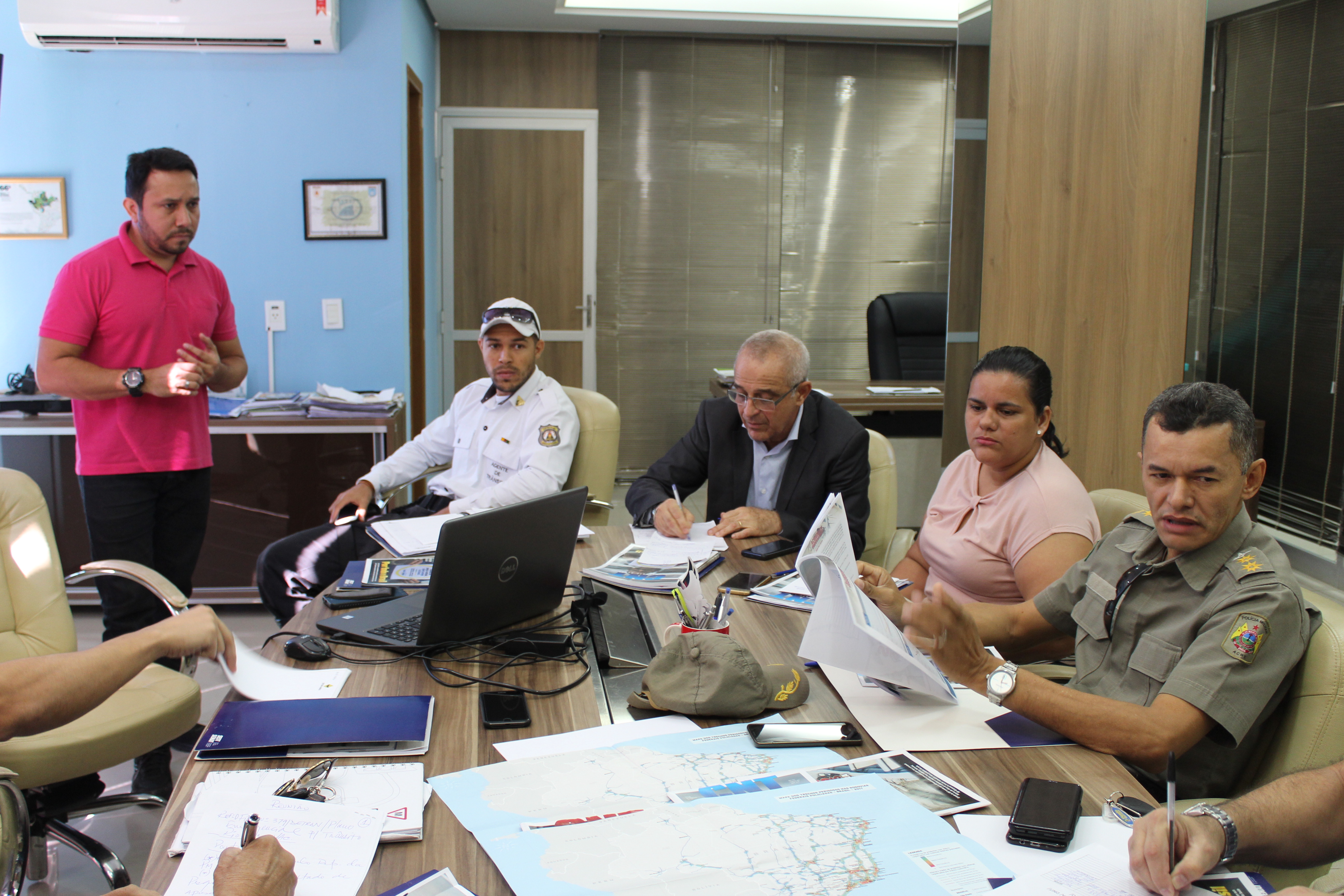 Instituições se reúnem para elaborar plano emergencial que ajude a reduzir acidentes de trânsito