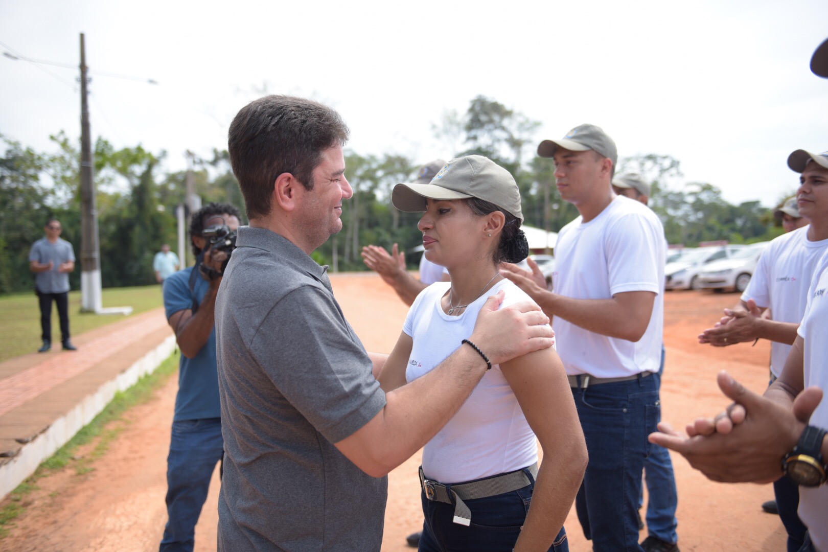 Cameli visita alunos do curso de formação de soldados da PMAC
