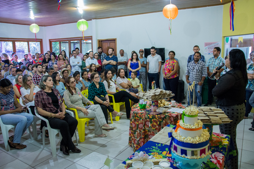 Equipe de Humanização promove café na roça para servidores