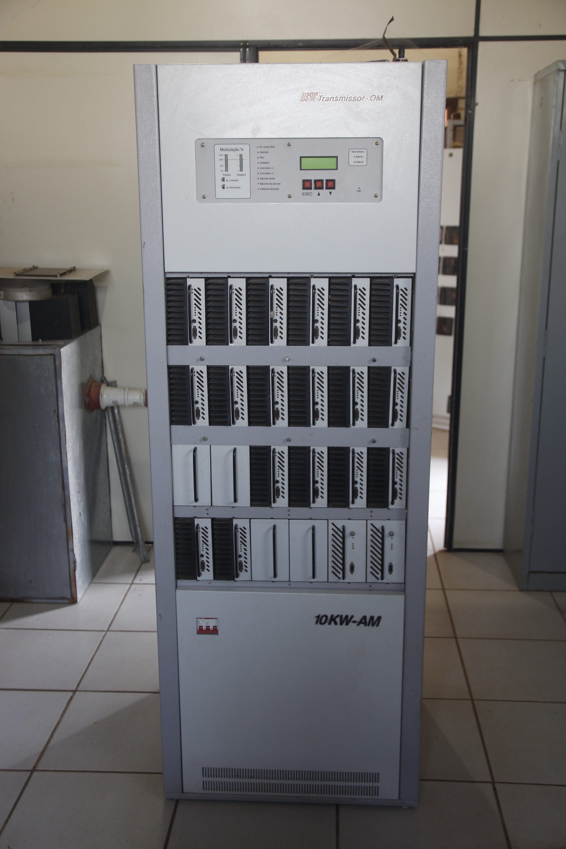Rádio Difusora recebe melhorias de infraestrutura na base de transmissão