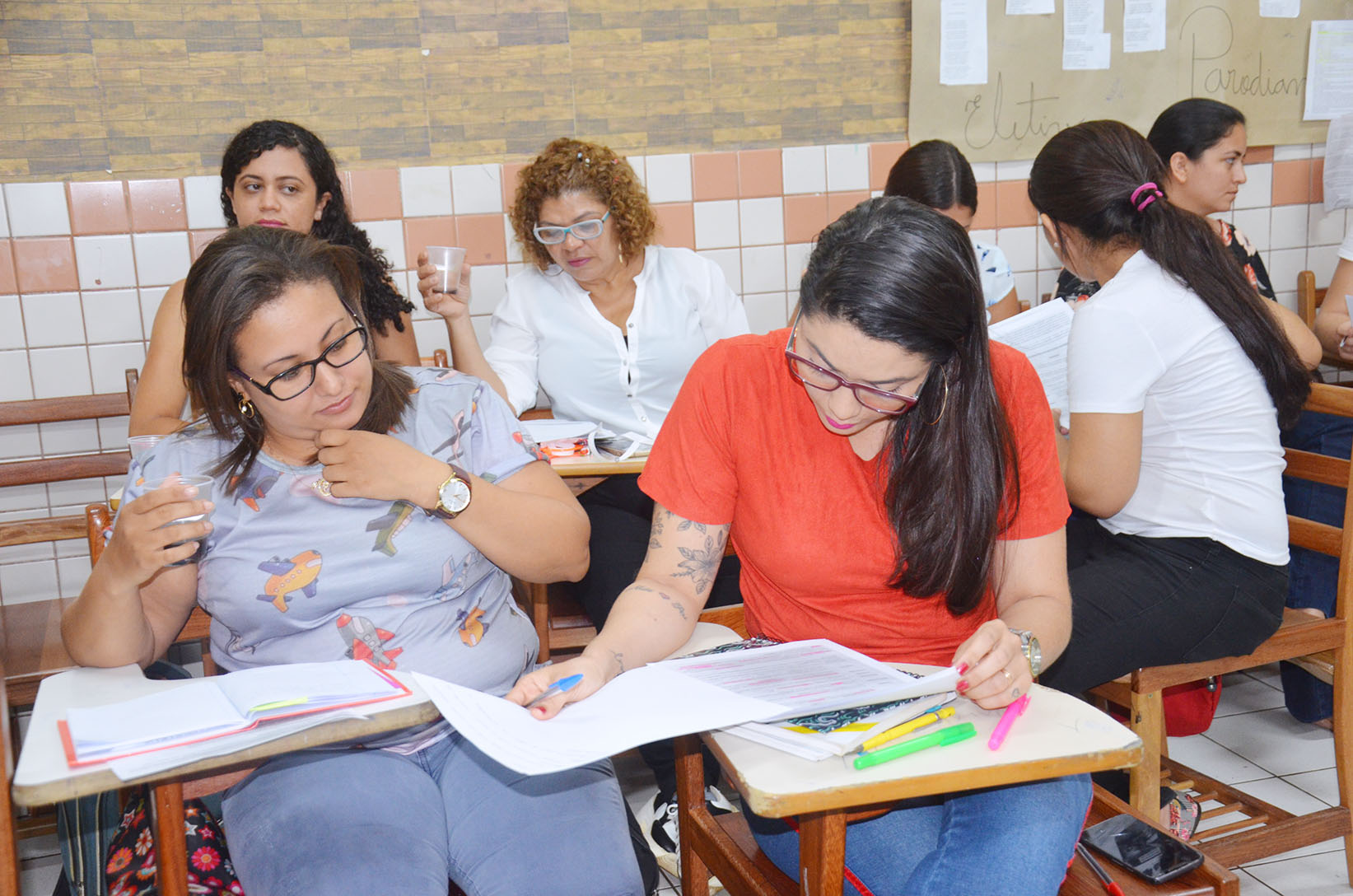 Professores da rede estadual se preparam para o novo currículo