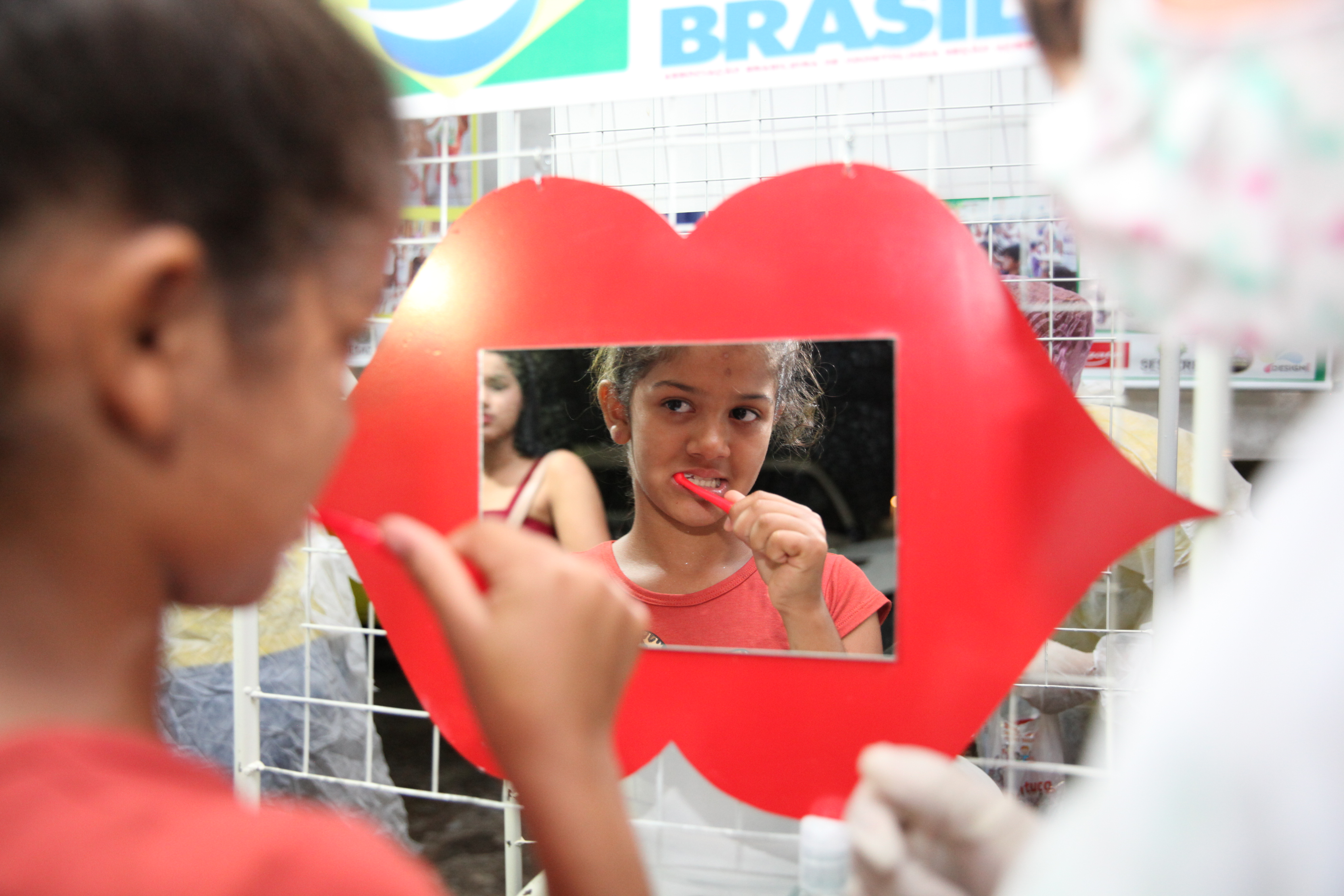 Serviços de saúde bucal são oferecidos na Cidade da Criança