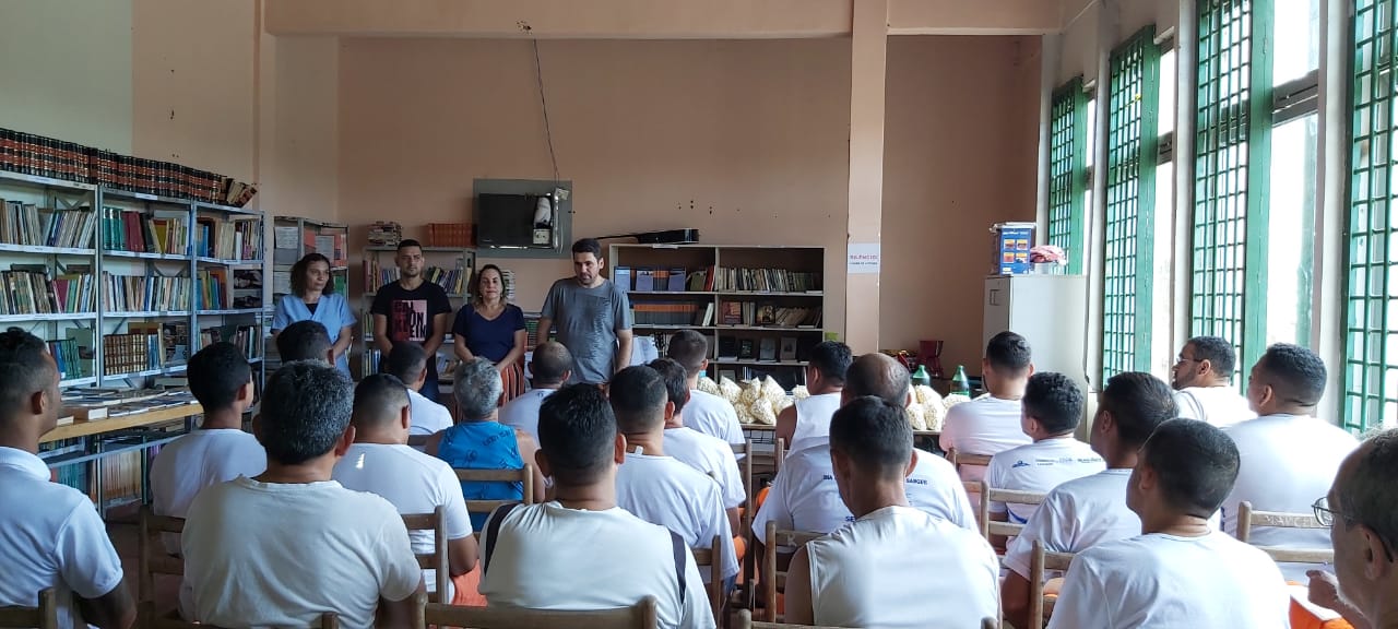 Reeducandos concluem projeto de leitura e garantem remição de pena em presídio de Rio Branco