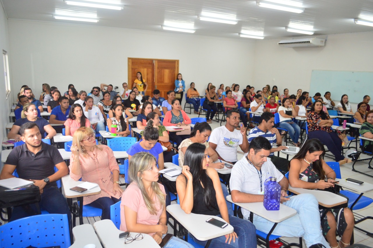 Saúde capacita profissionais de Sena e Manoel Urbano sobre novas linhas de financiamento do Previne Brasil