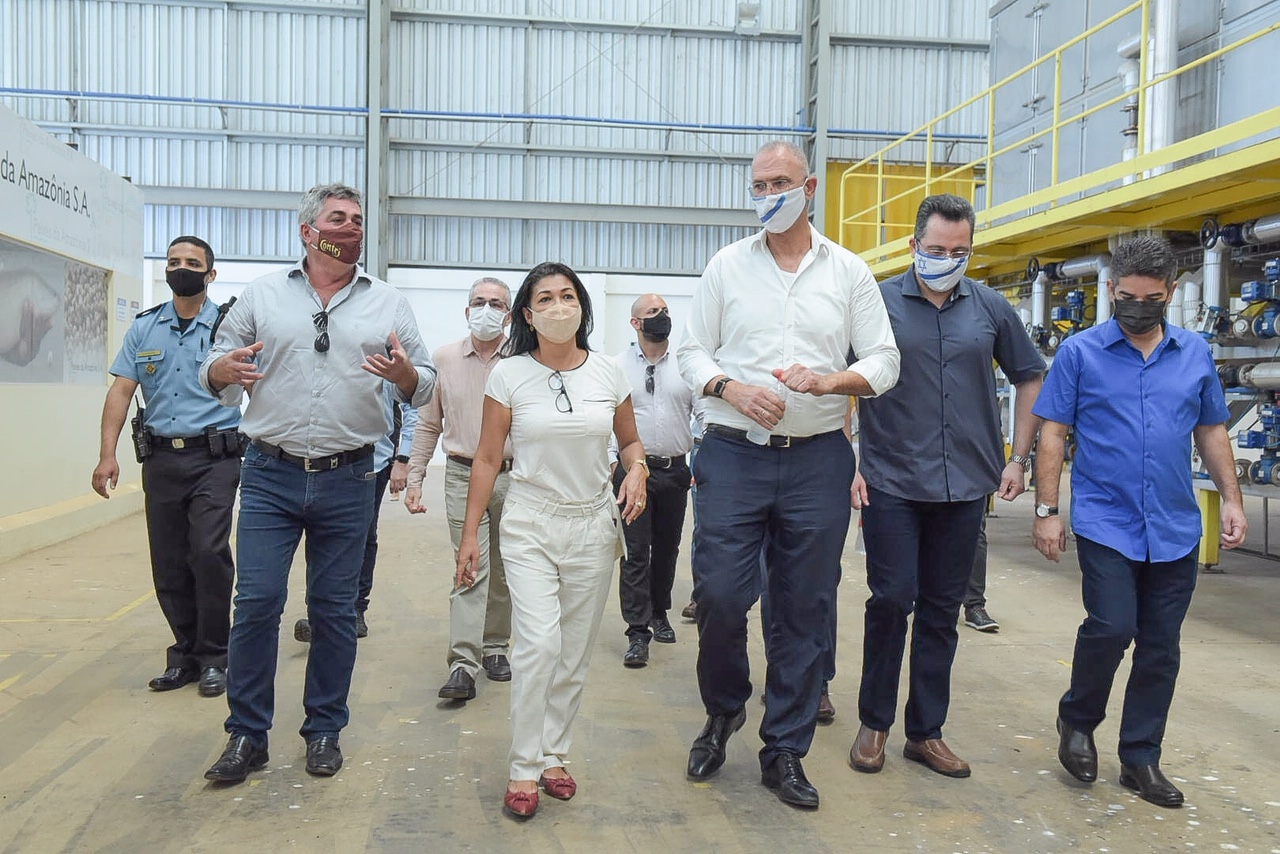 Embaixador Israelita visita o Complexo de Peixes da Amazônia