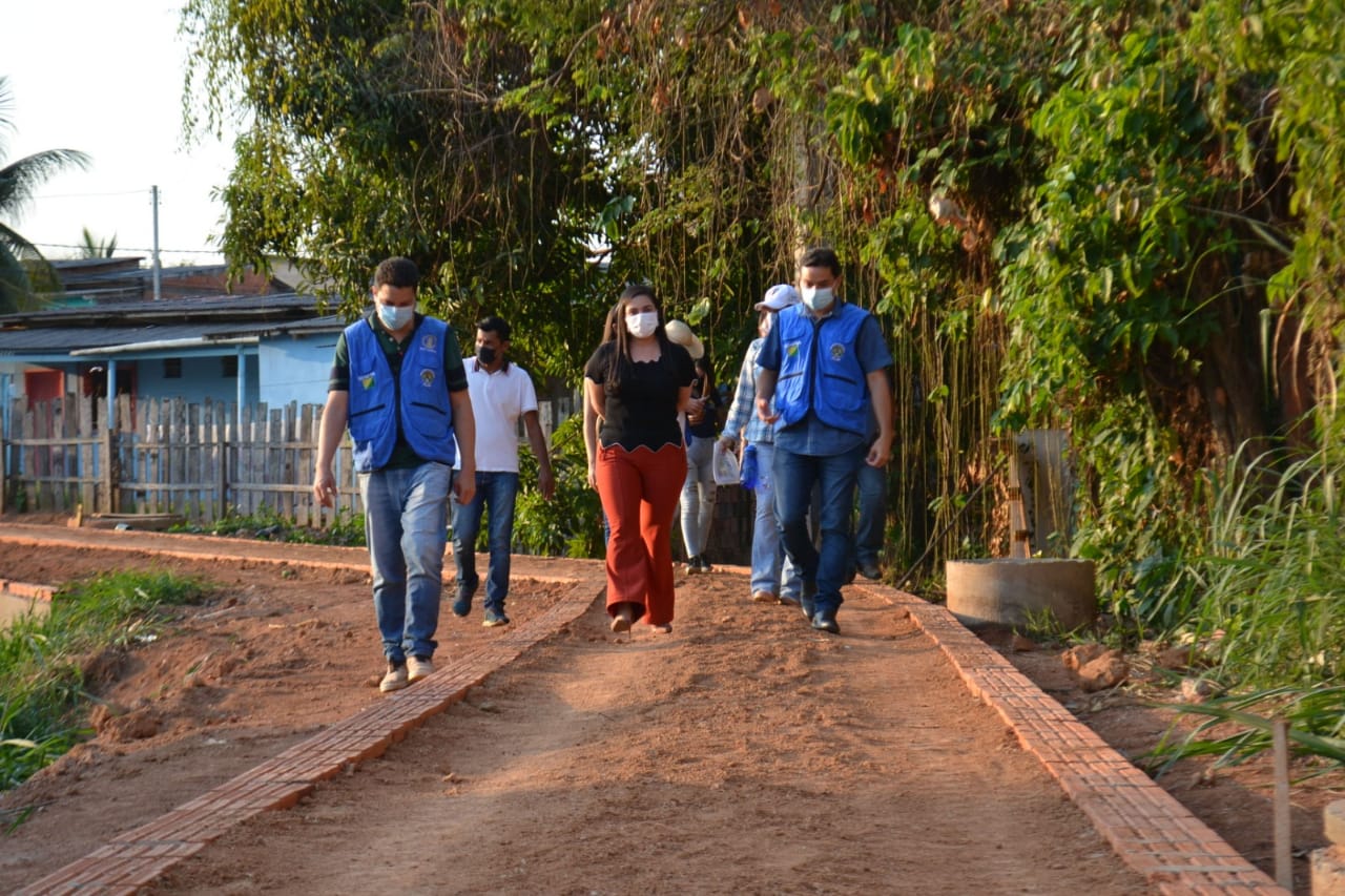 Governo e Caixa Econômica realizam visita técnica às obras do Igarapé Fundo