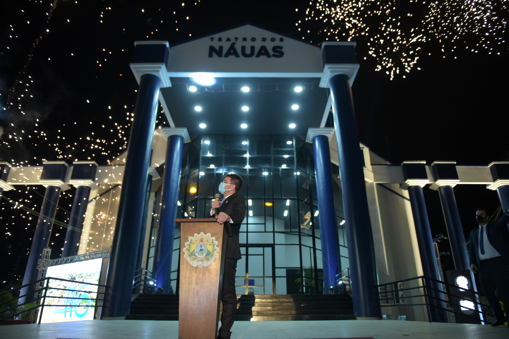 Gladson Cameli entrega revitalização do Teatro dos Náuas como marco de um novo momento cultural para o Juruá