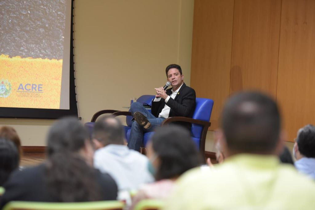 Governador Gladson Cameli apresenta à bancada federal ações estratégicas da gestão para 2021