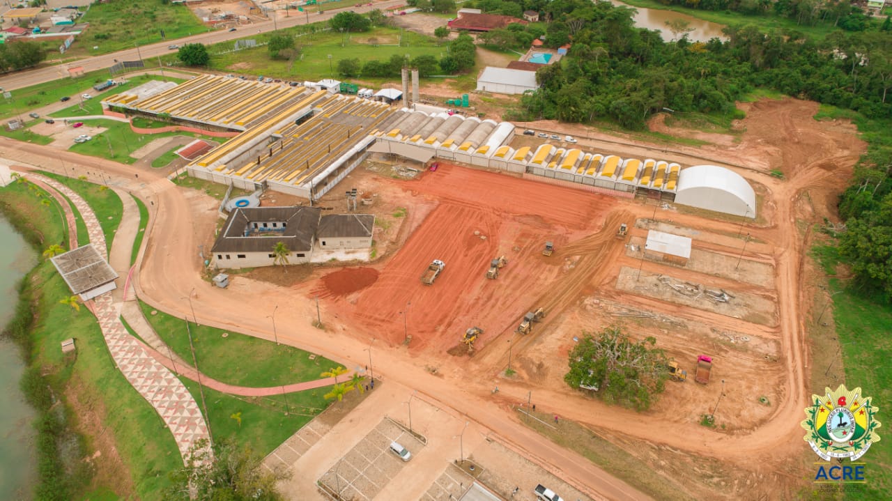 Into-AC: de obra inacabada a campo de batalha permanente para salvar vidas