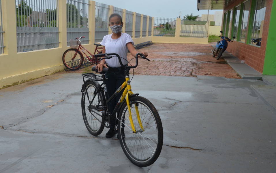 Governo vai adquirir 10 mil bicicletas para alunos da zona rural