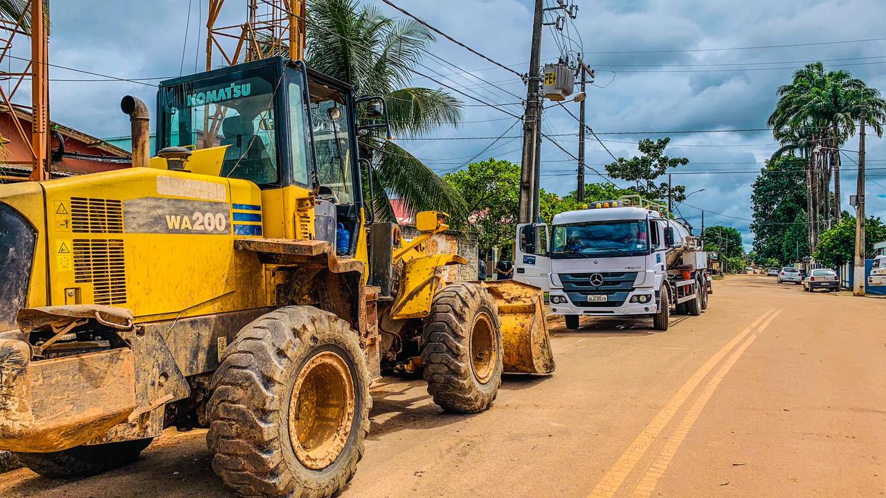 Governo reforça parceria para melhorar serviços de saneamento em Plácido de Castro