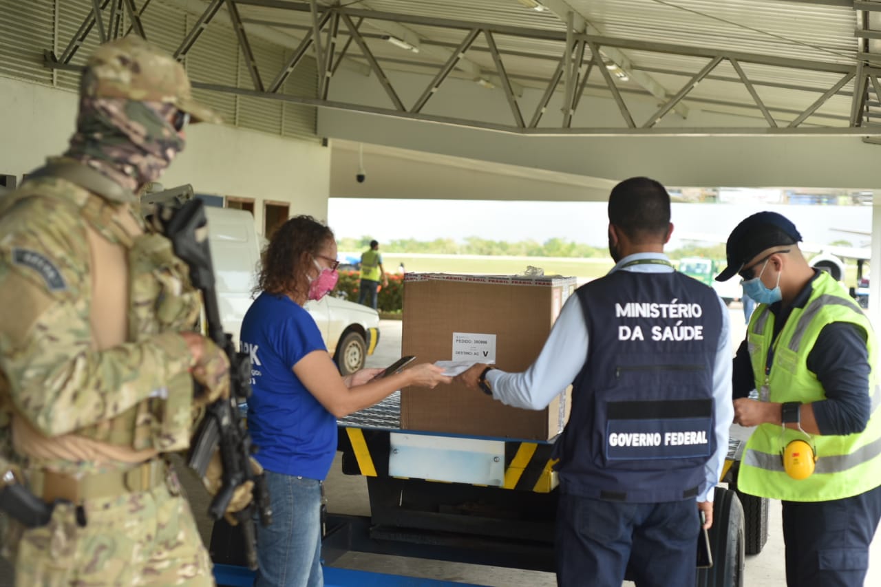 Acre recebe mais 3.510 doses de vacina contra a covid-19 nesta terça-feira