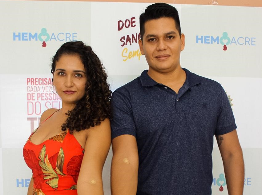 Casal realiza doação de sangue habitualmente e salva vidas