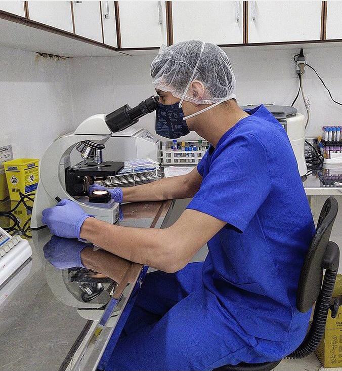 De motoboy a biomédico no hospital-referência para Covid-19 em Rio Branco