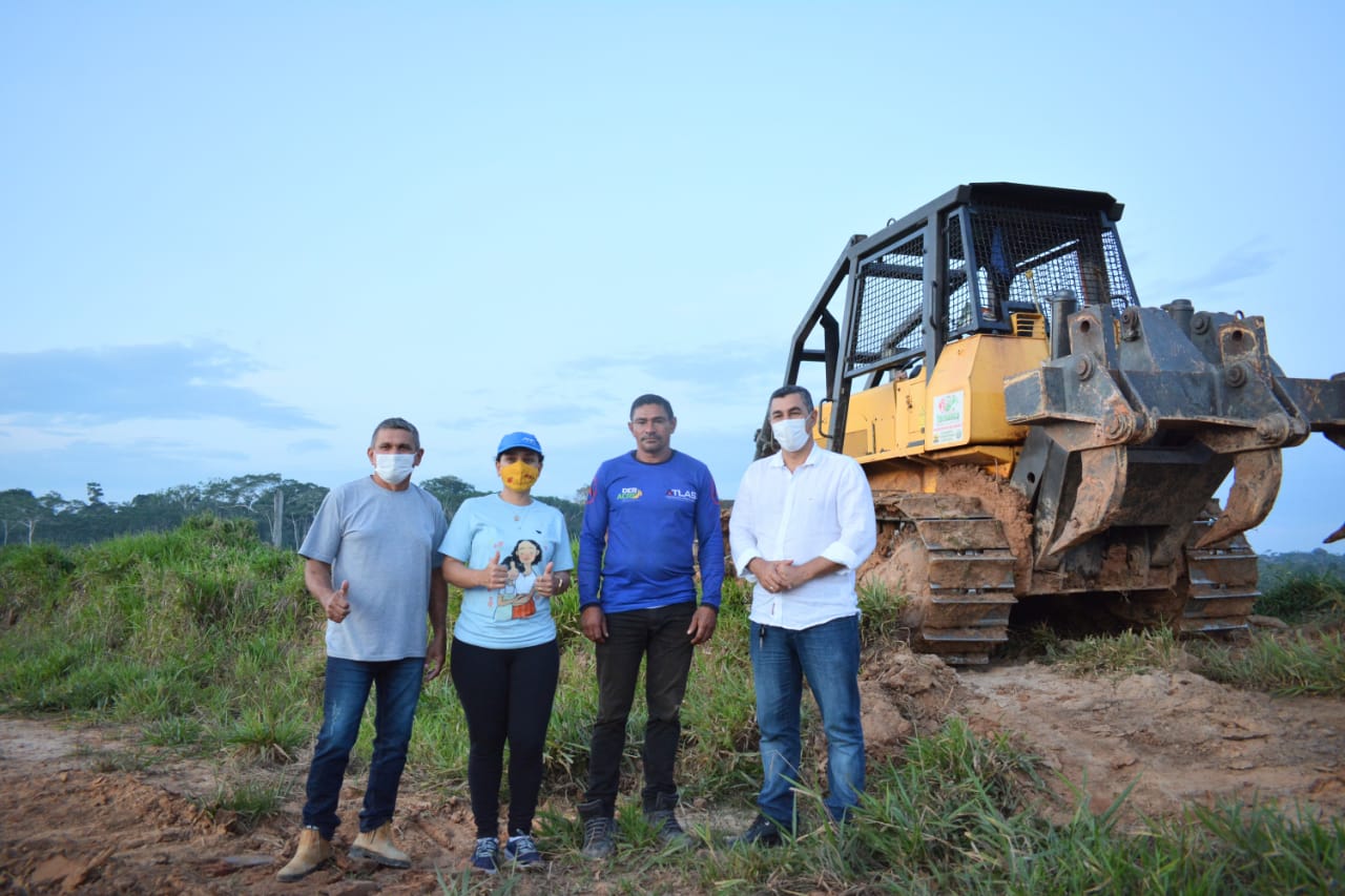 Parceria entre governo e prefeitura garantirá produção de abacaxis gigantes em Tarauacá