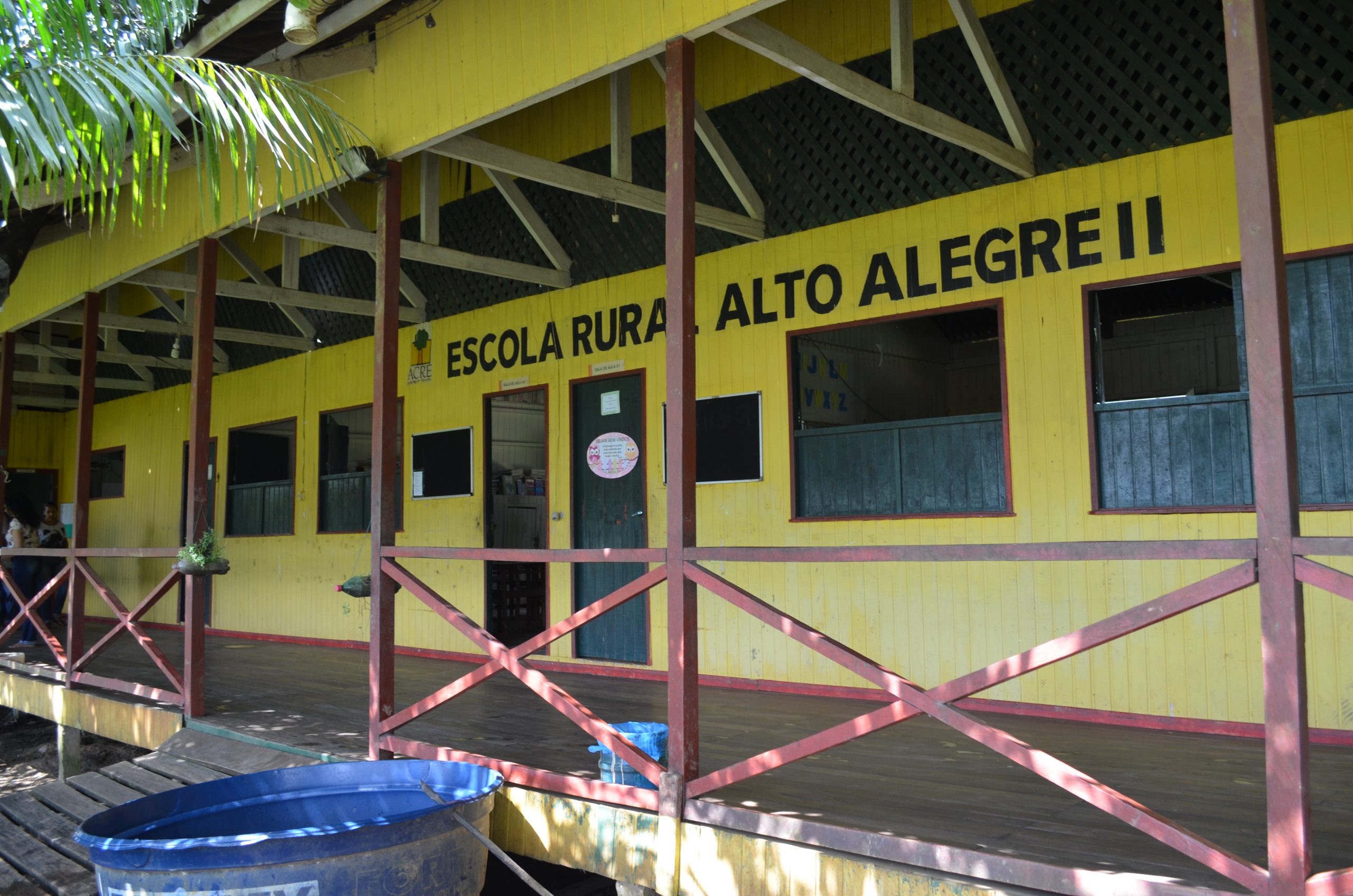 Caminhos da Educação beneficia escolas rurais de difícil acesso