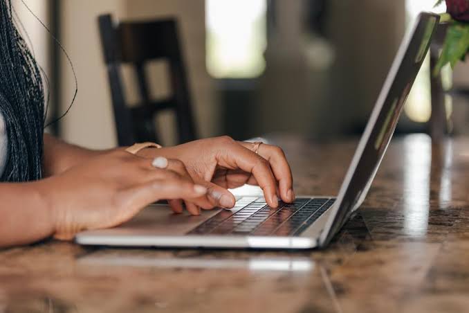 Procon divulga novos cursos online sobre direitos do consumidor