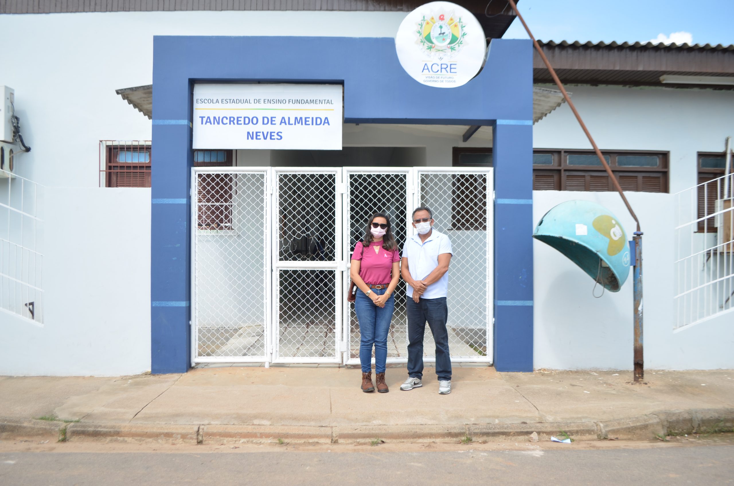 “Não é nem manutenção, é reconstrução”, diz gestor sobre reforma de escola