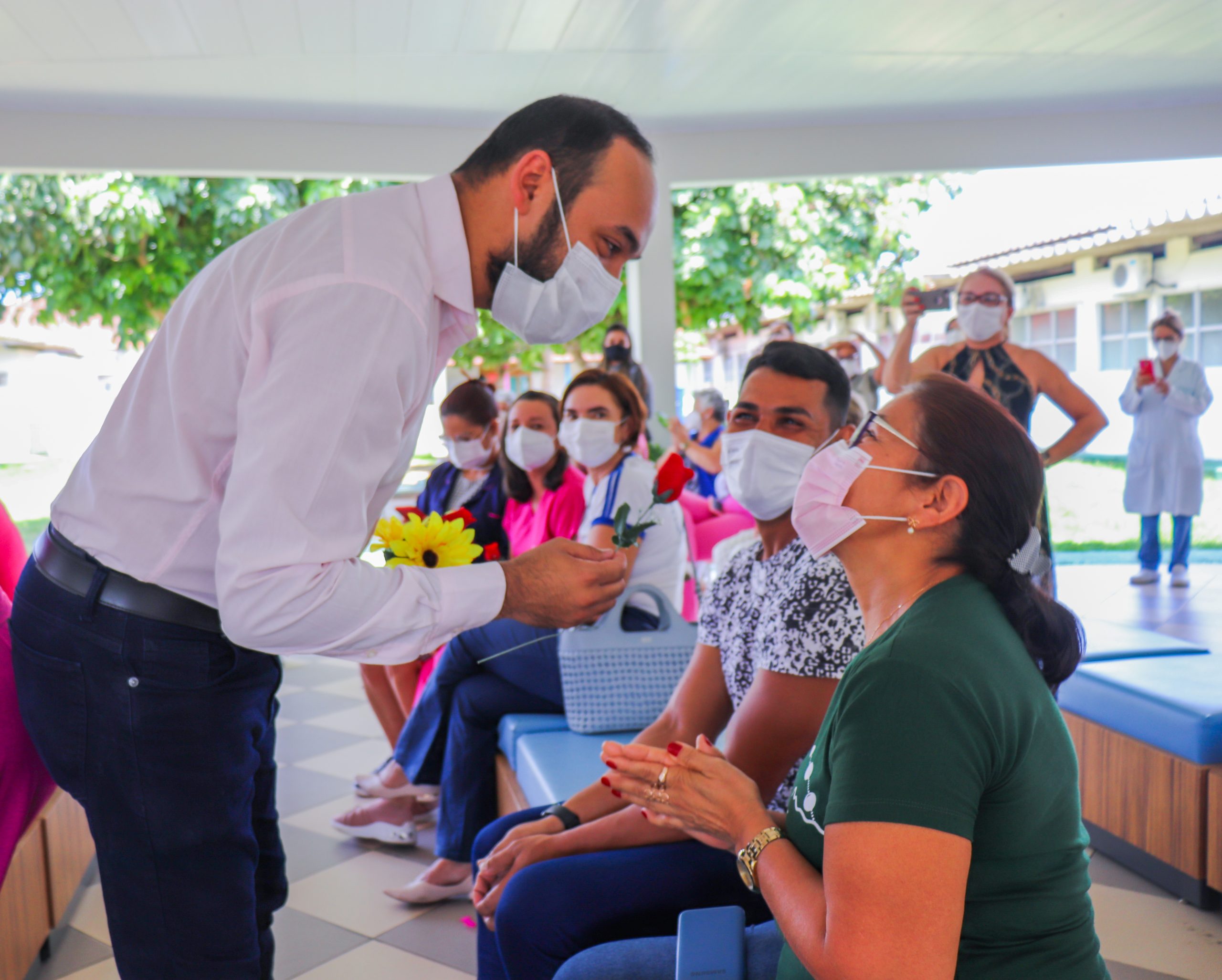 Fundhacre realiza solenidade em alusão ao Outubro Rosa