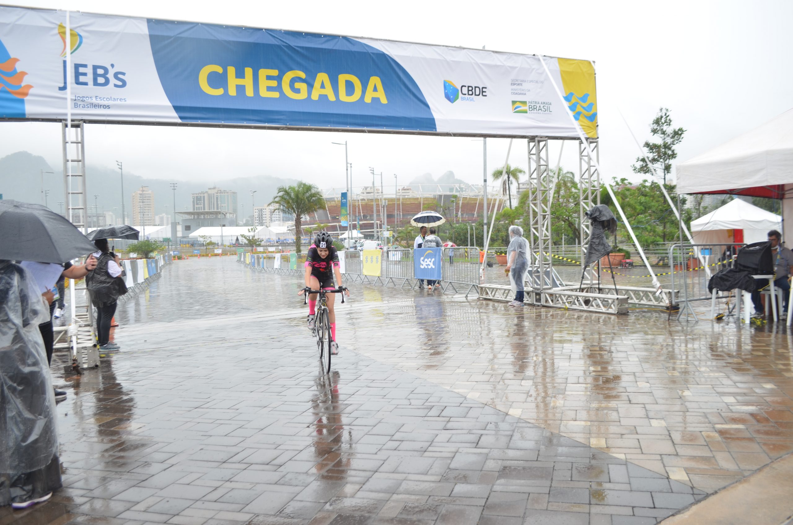 Gêmeos do ciclismo representam o Acre nos Jogos Escolares