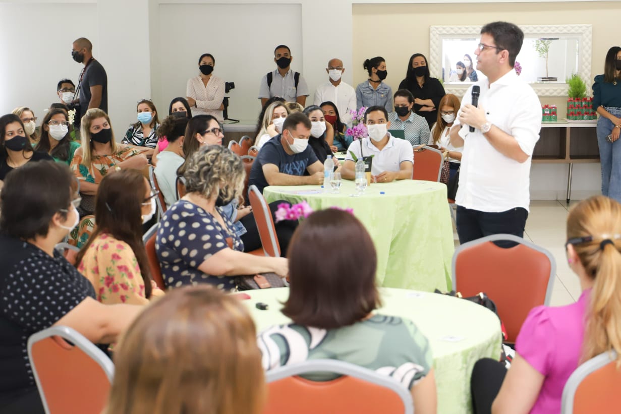 Em primeiro encontro com gestoras do Acre, governador agradece empenho das mulheres