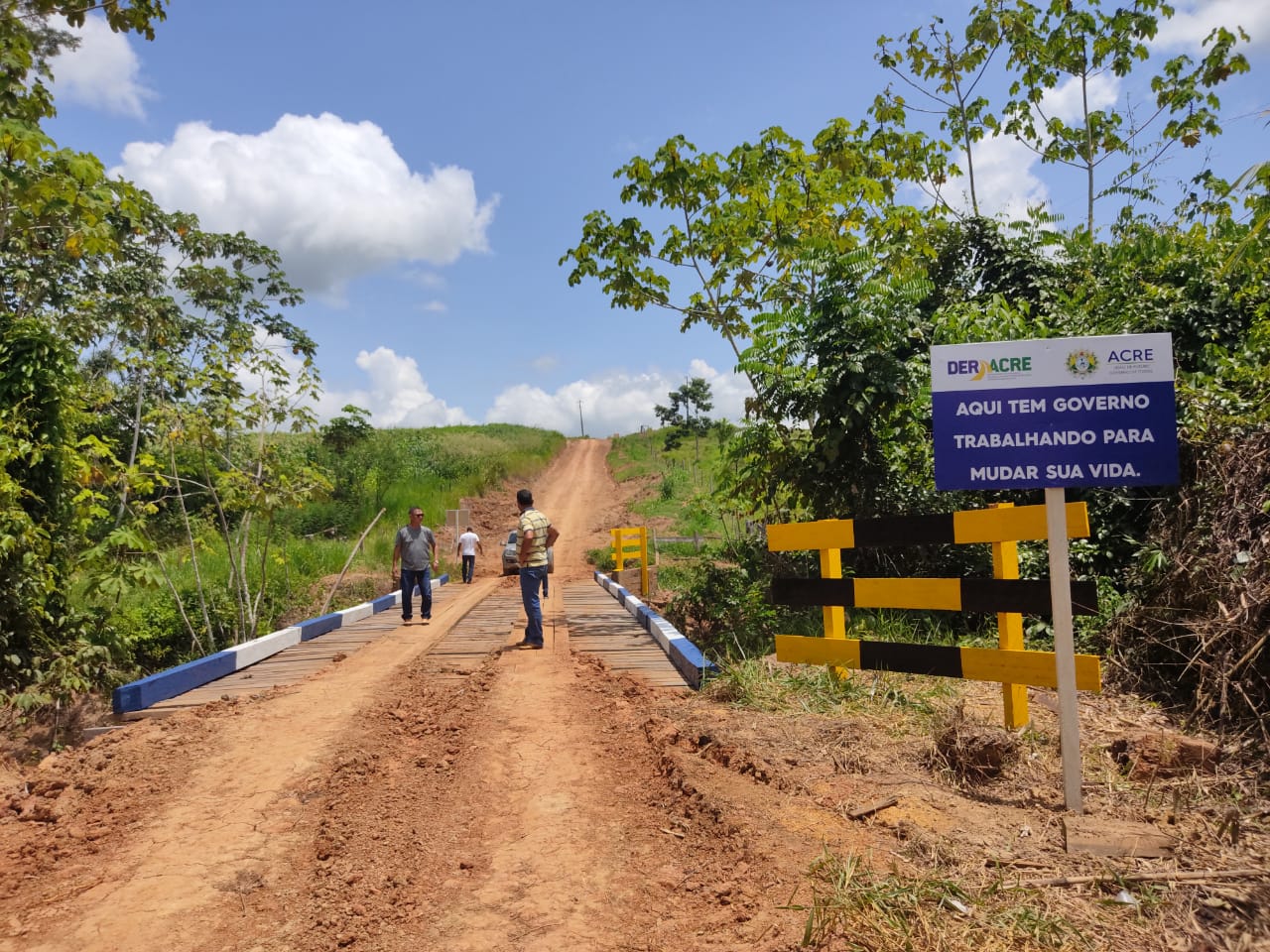 Governo e Prefeitura de Capixaba recuperam ponte no Assentamento Zaqueu Machado