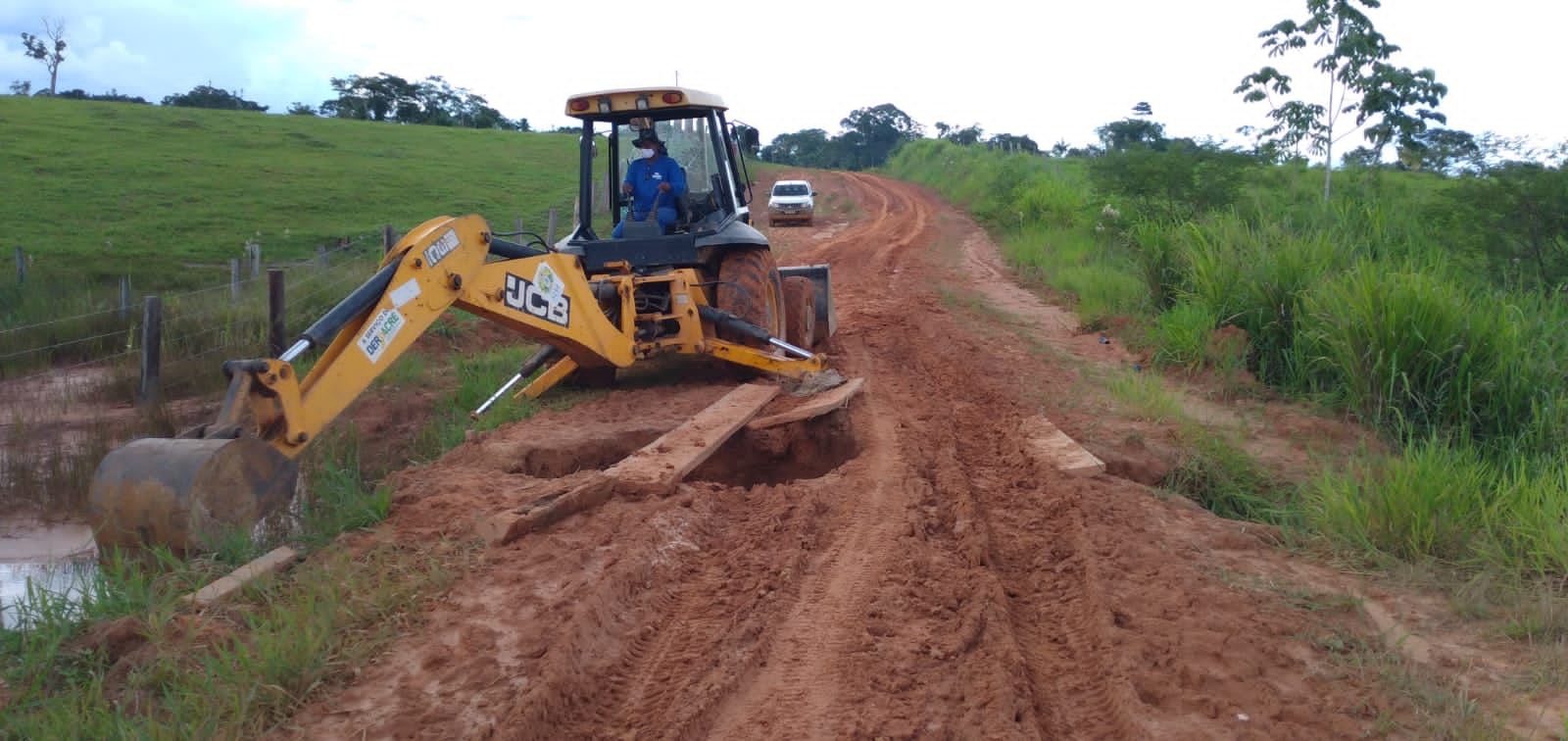 Estado garante acesso no Ramal Carlinhos e constrói ponte provisória na Transacreana