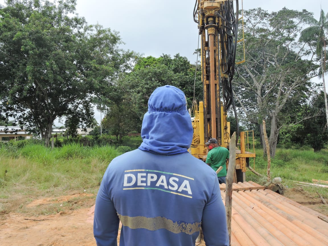 Maior programa de abastecimento do Acre perfura 11⁰ poço artesiano no Juruá