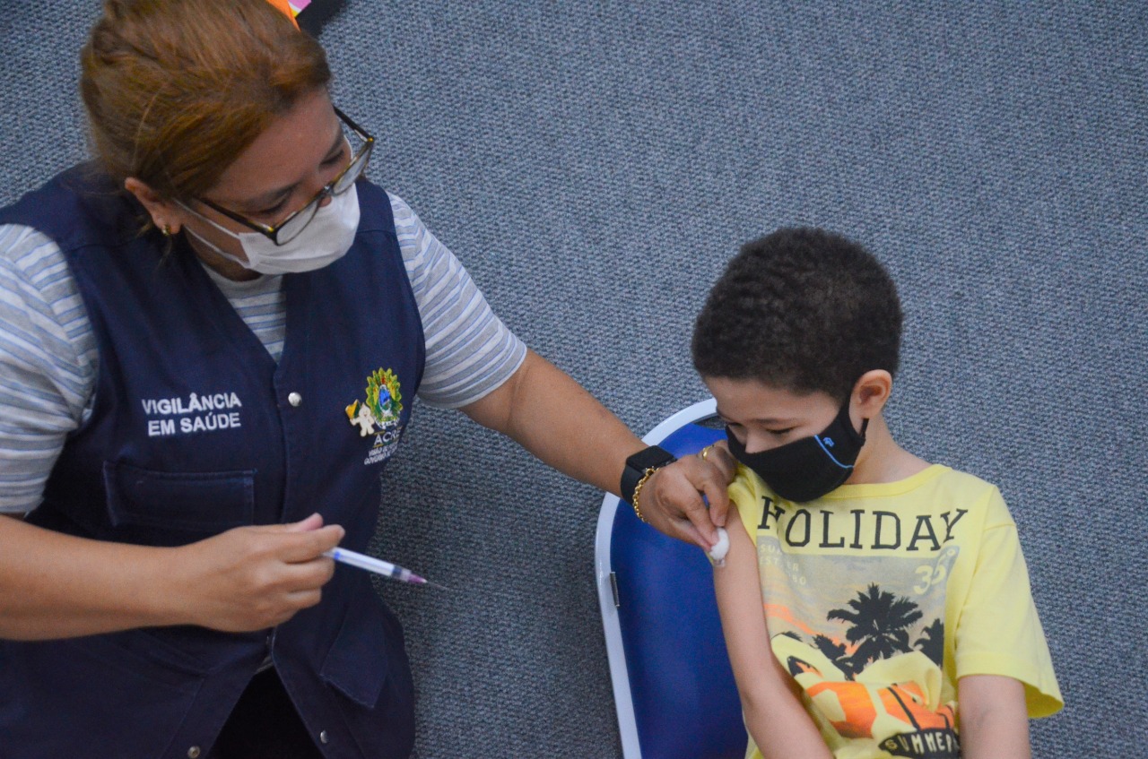 Mutirão de vacinação no Via Verde Shopping alcança quase mil pessoas