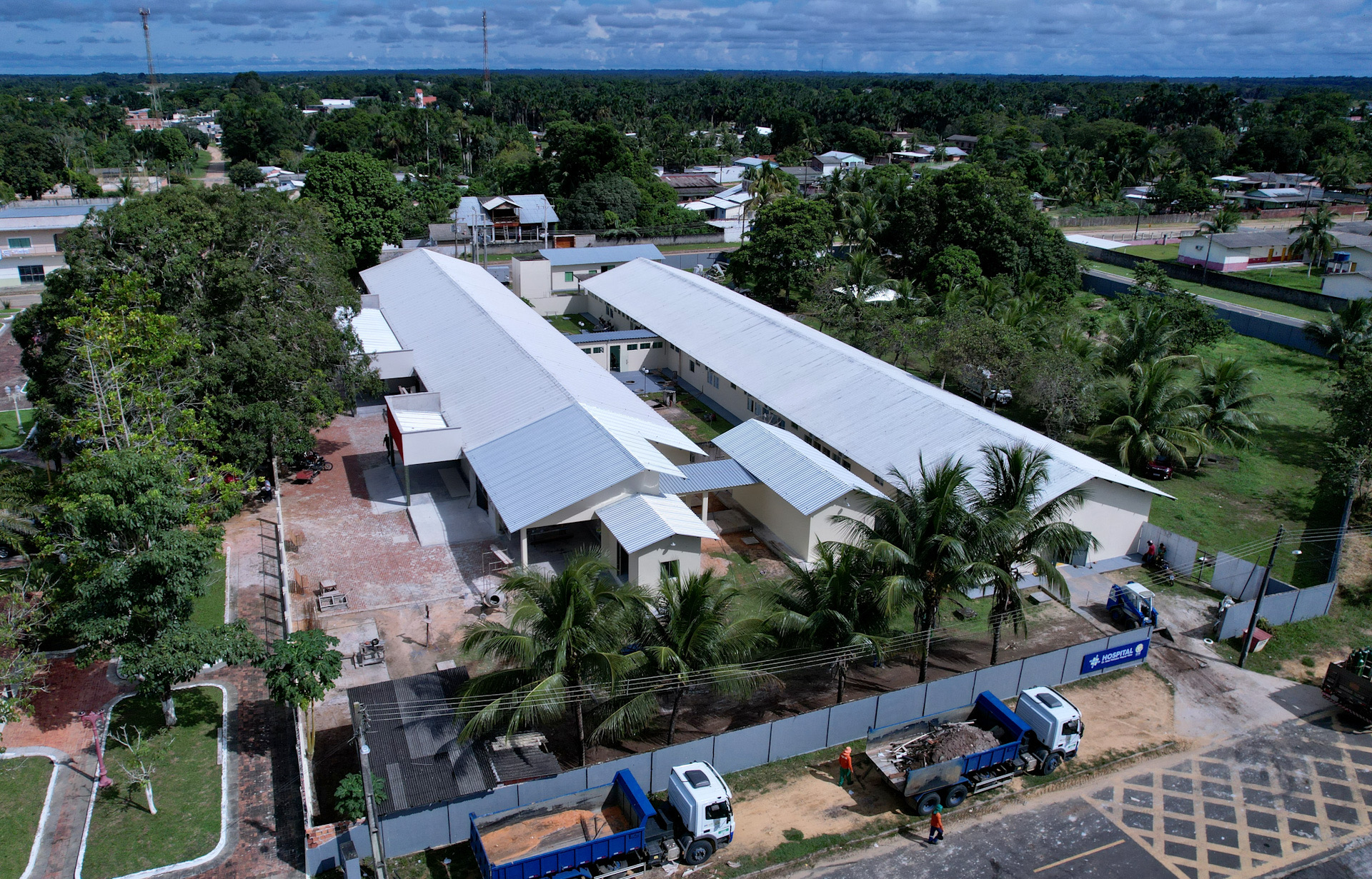 Reforma e ampliação do hospital de Mâncio Lima é concluída pelo governo