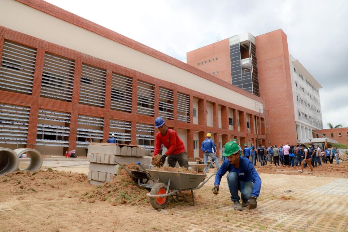 Governo do Estado define entrega de obras e anuncia pacote de investimentos