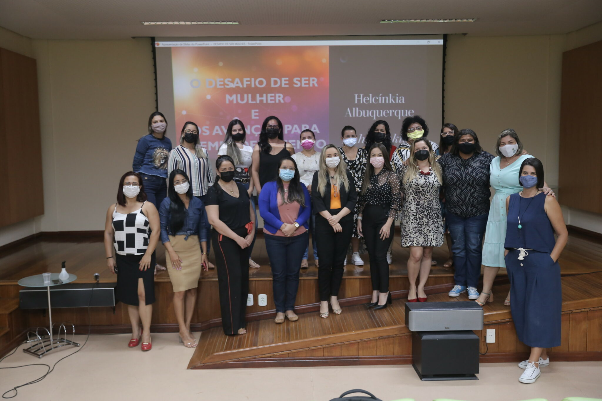 Seplag realiza palestra sobre empoderamento feminino