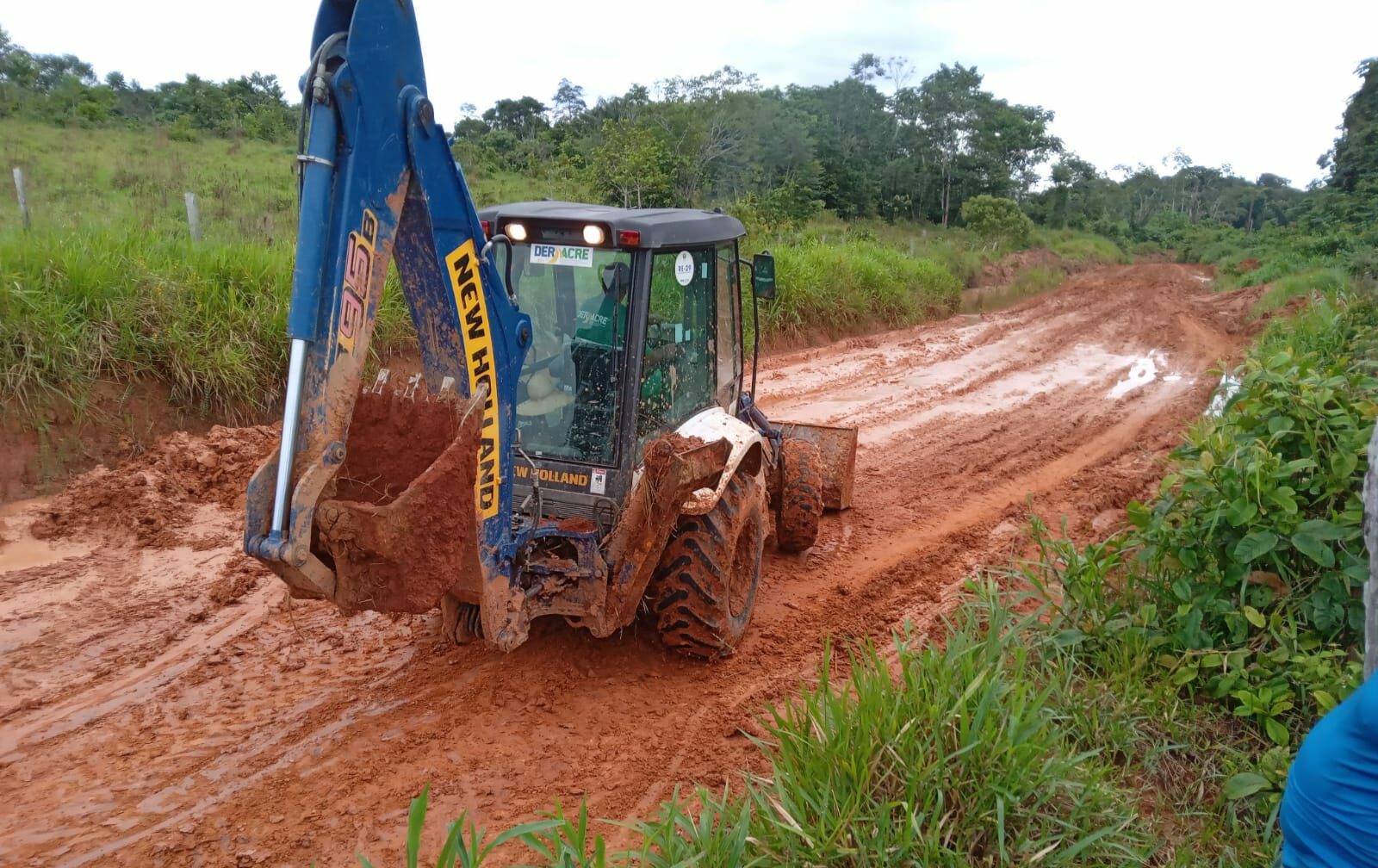 Governo realiza melhorias no Ramal da Bananeira, em Rodrigues Alves