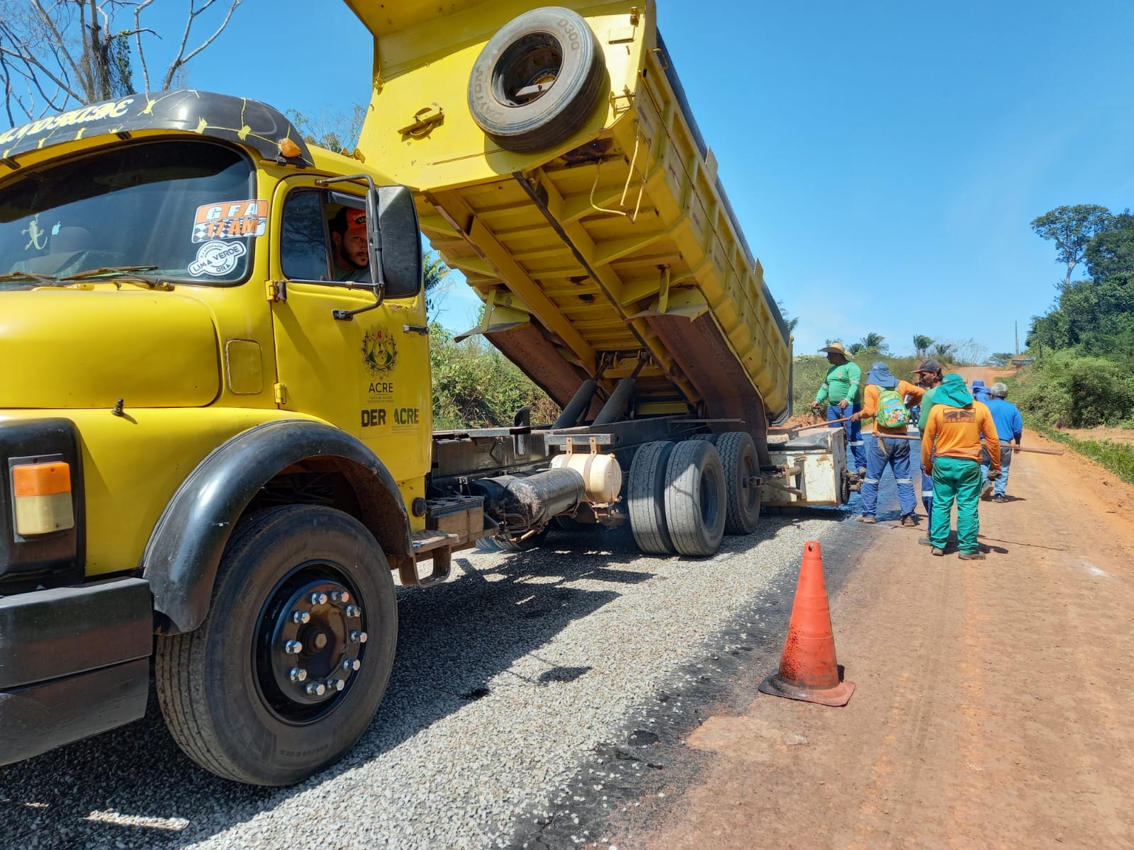 Deracre executa manutenção no Polo Wilson Pinheiro, em Rio Branco