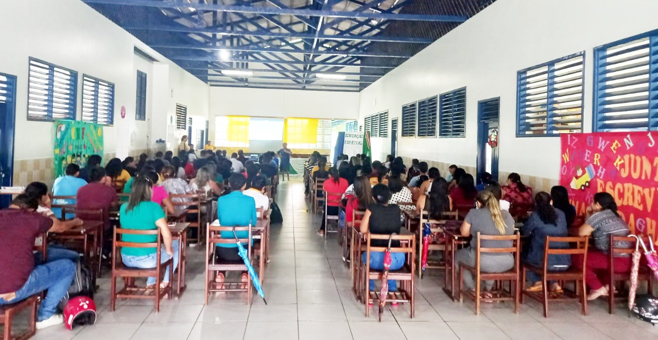 Educação realiza formação do ensino especial no Jordão