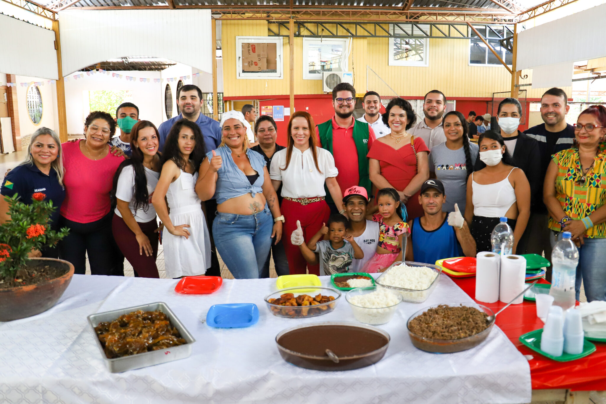 Direitos Humanos celebra o Dia do Migrante no abrigo estadual