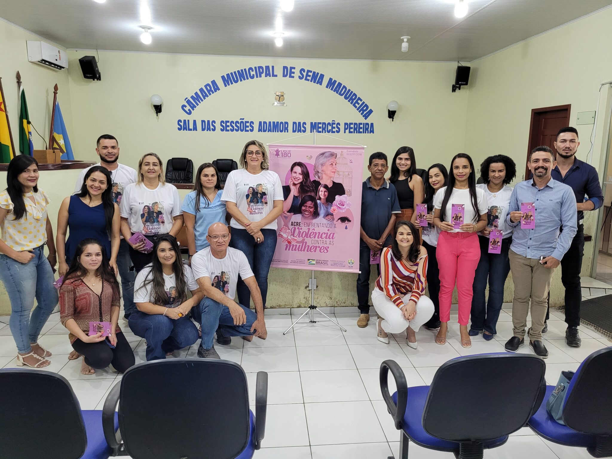Estado e autoridades de Sena Madureira debatem políticas públicas para mulheres