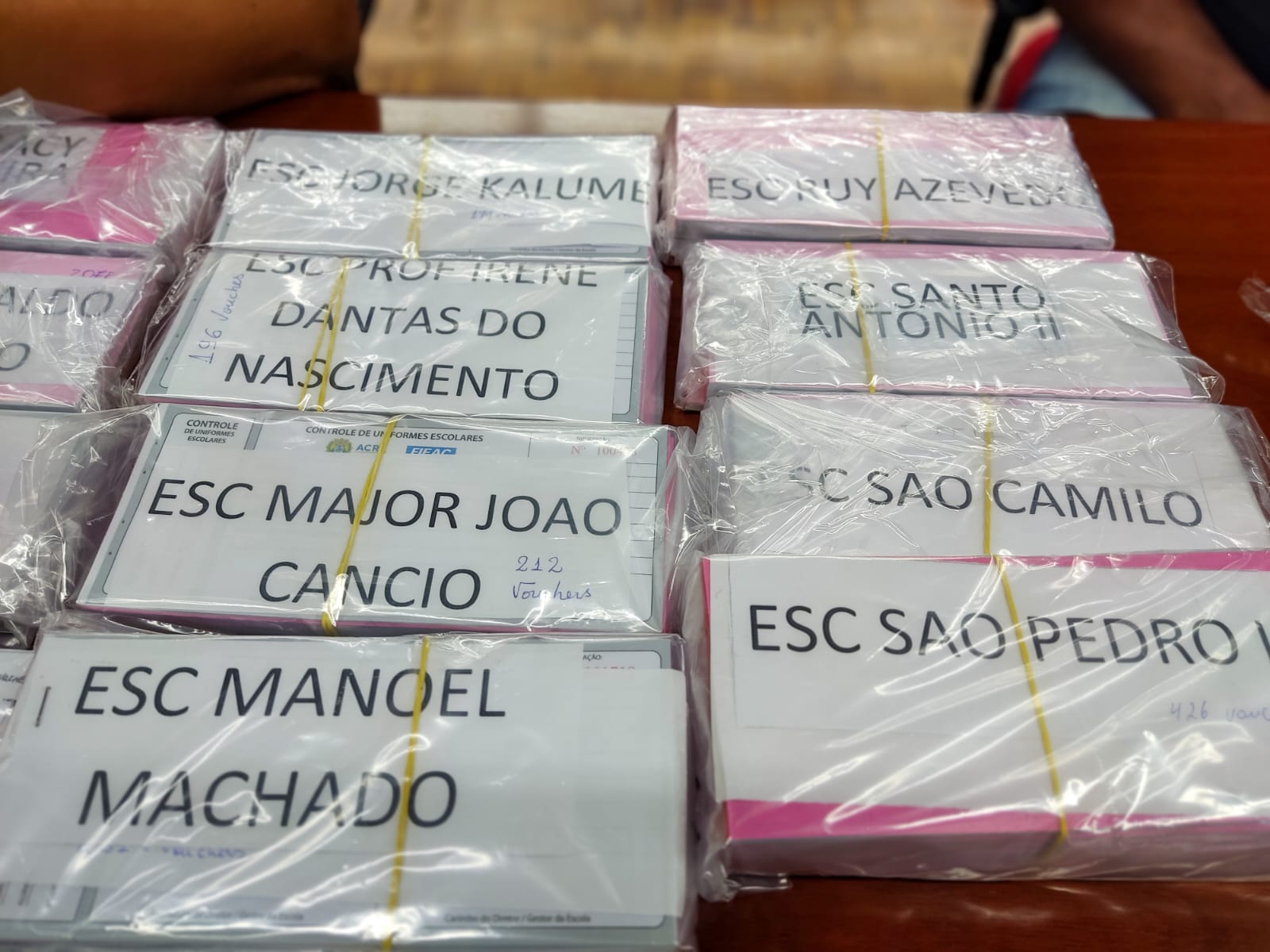 Educação distribui vouchers para diretores das escolas rurais