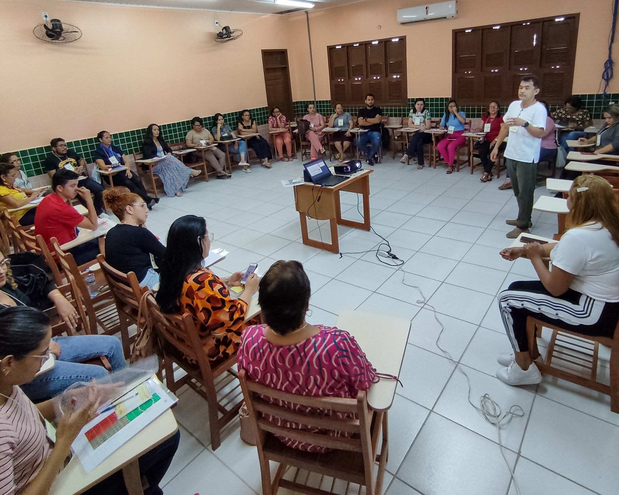 Projeto trabalha a importância das competências e habilidades socioemocionais no ambiente escolar