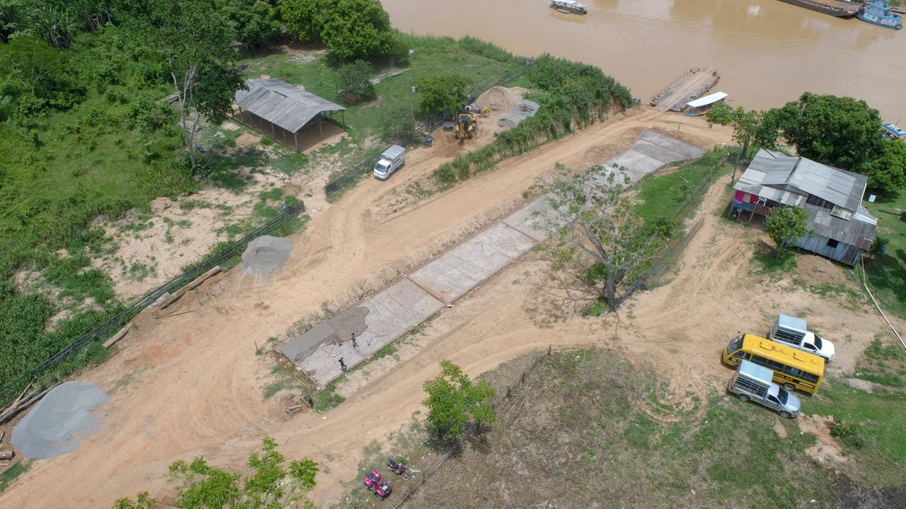 Governo avança com trabalho nas rampas de acesso ao Rio Acre em Porto Acre