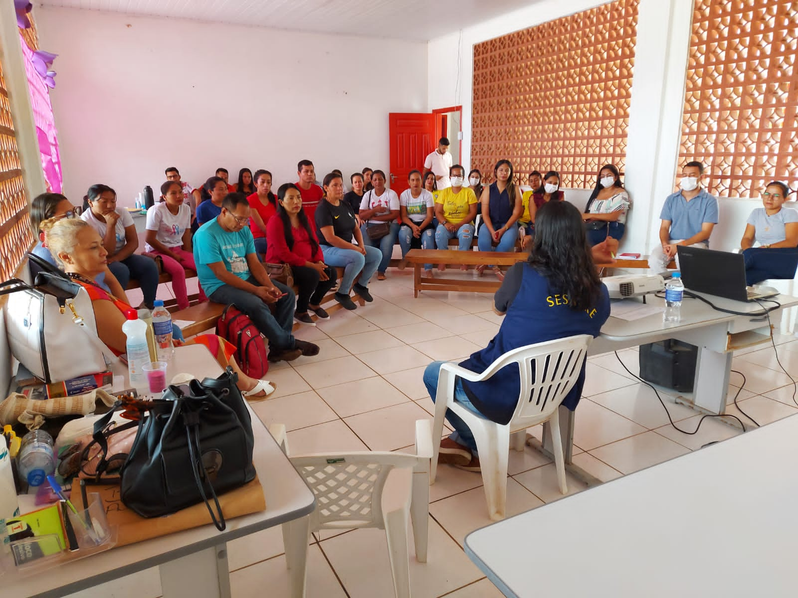 Saúde do Acre realiza capacitação sobre saúde mental em Santa Rosa do Purus