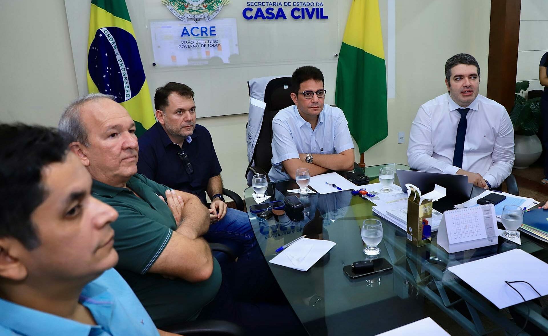 Governador Gladson Cameli se reúne com equipe de transição para discutir mudanças administrativas do próximo mandato