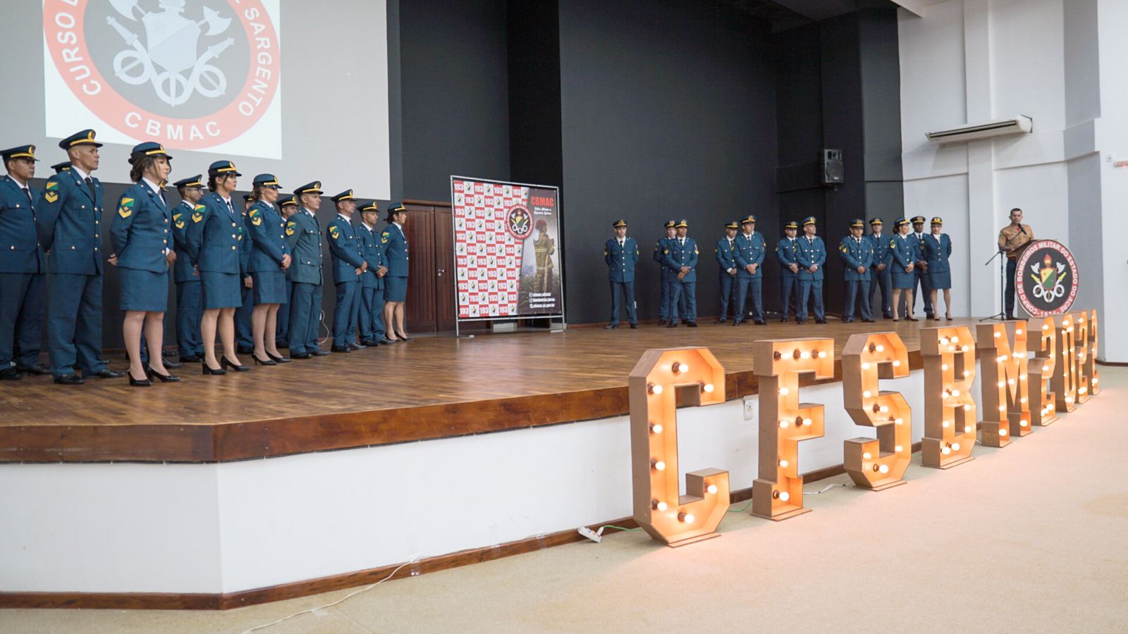 Corpo de Bombeiros do Juruá realiza formatura de 40 sargentos