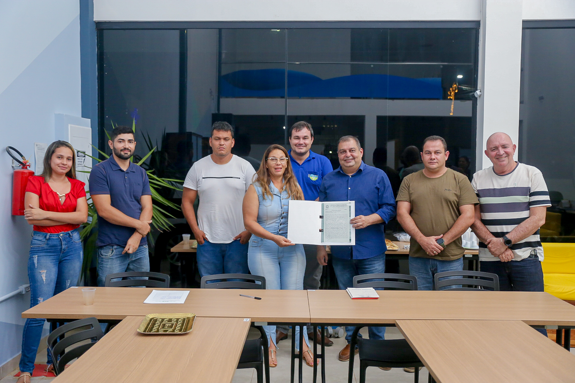 Estado doa terreno para beneficiar comerciantes que sofreram com alagações em Brasileia