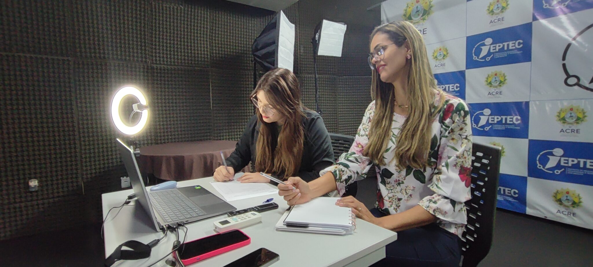 Alunos de pós-graduação do MEC, em parceria com o Ieptec, apresentam trabalhos de conclusão de curso