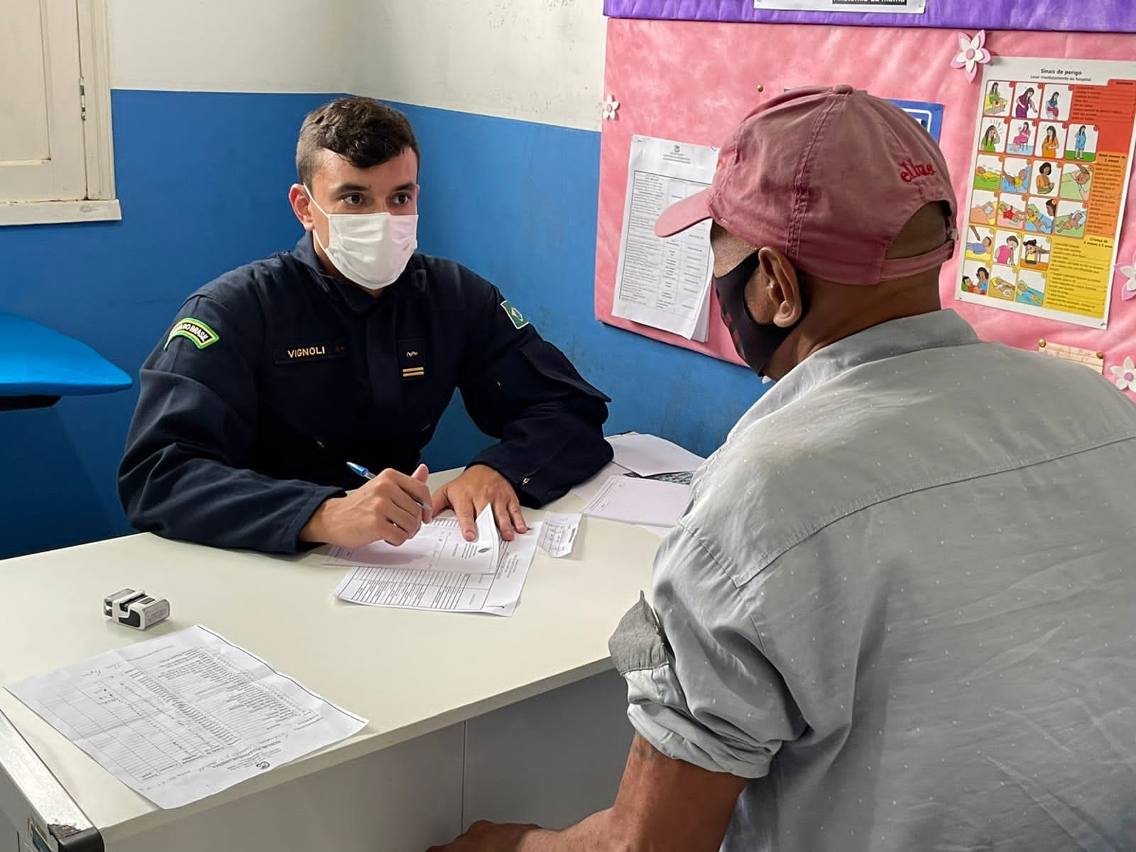 Saúde do Estado renova parceria com navio-hospital da Marinha no Juruá