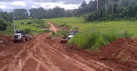 Deracre e Prefeitura de Brasileia realizam melhorias no Ramal Pega Fogo