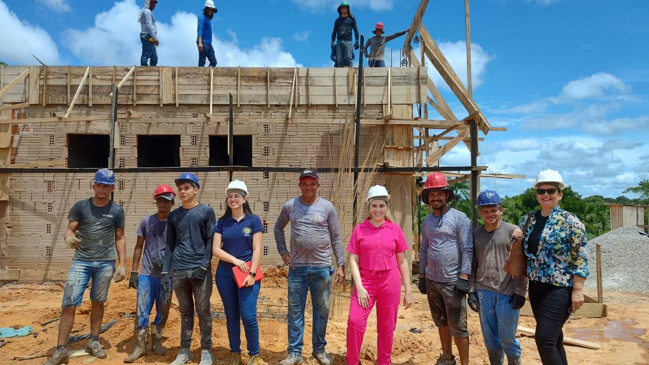 Gestoras da Secretaria Adjunta da Mulher visitam unidades da rede especializada em Cruzeiro do Sul