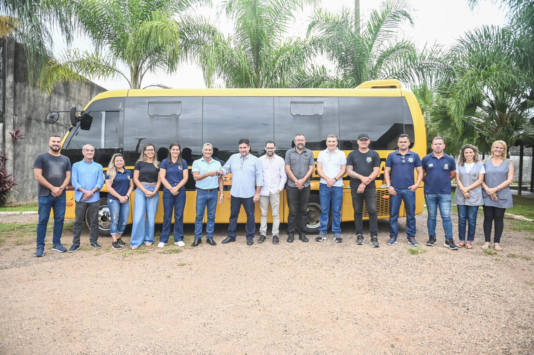 Instituto Socioeducativo recebe transporte coletivo da Secretaria de Estado de Educação 